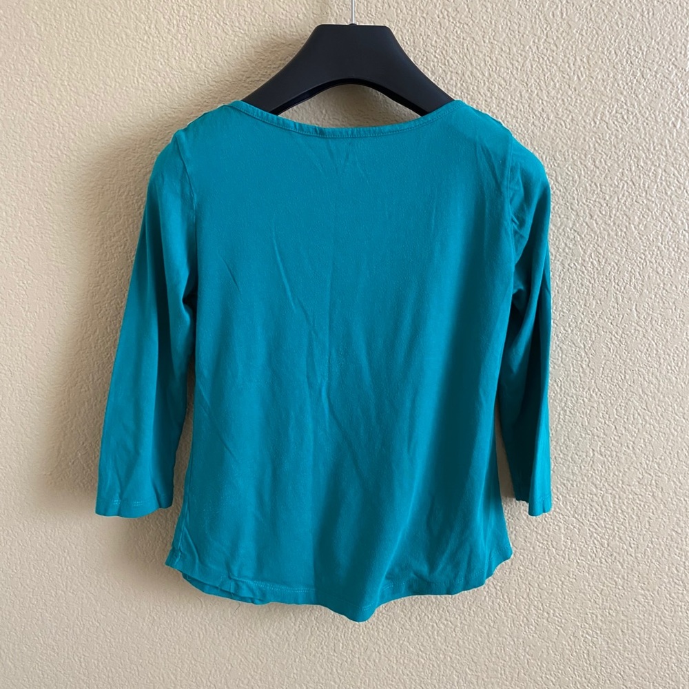 GAP Top - Picture 2 of 4